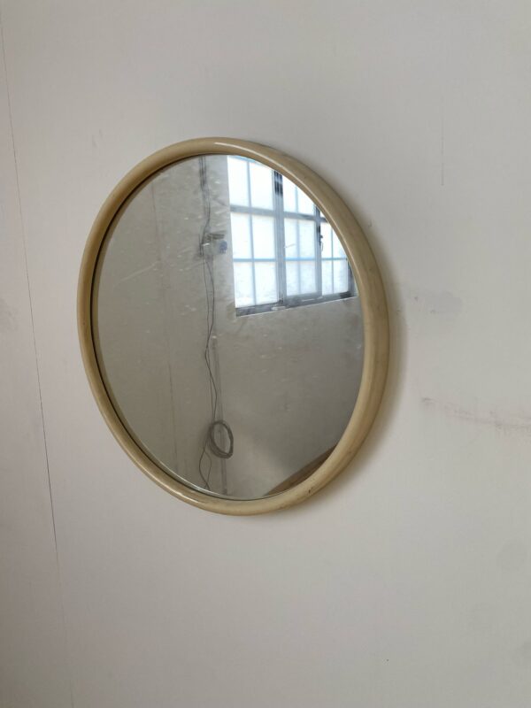 Specchio anni 60 tondo con cornice crema VSP005