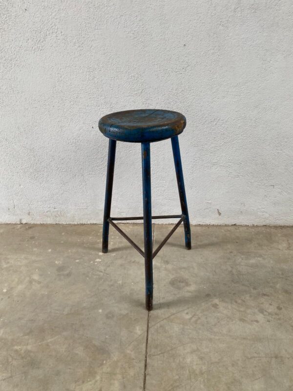 Sgabello industrial blu anni 60/70 SV011