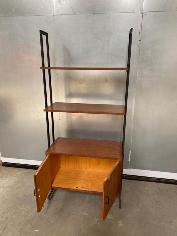 Libreria da parete vintage con struttura in metallo VM019 - immagine 2